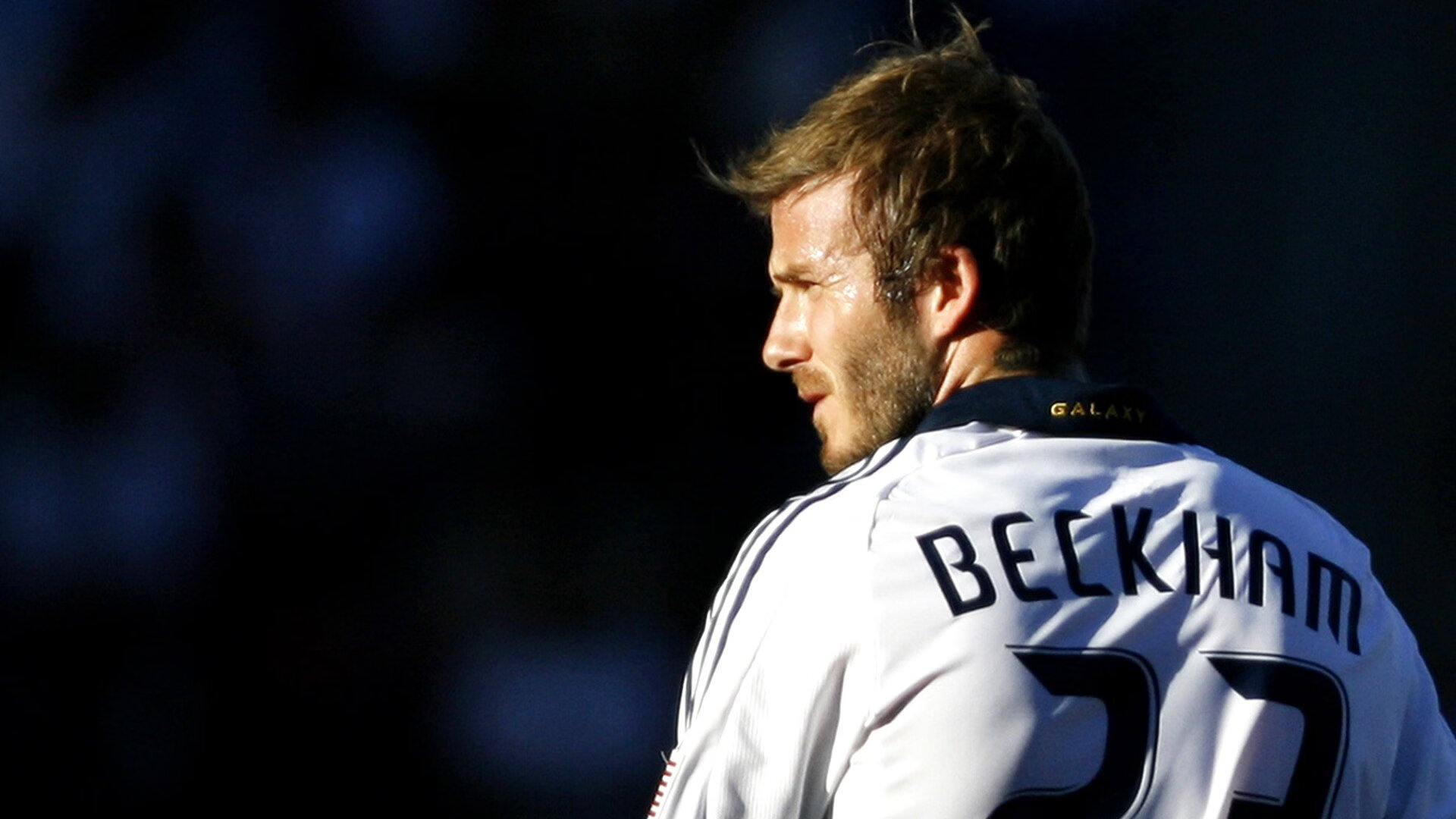 新疆队关键战突围辽宁队，恩比德在德甲争冠战接管比赛