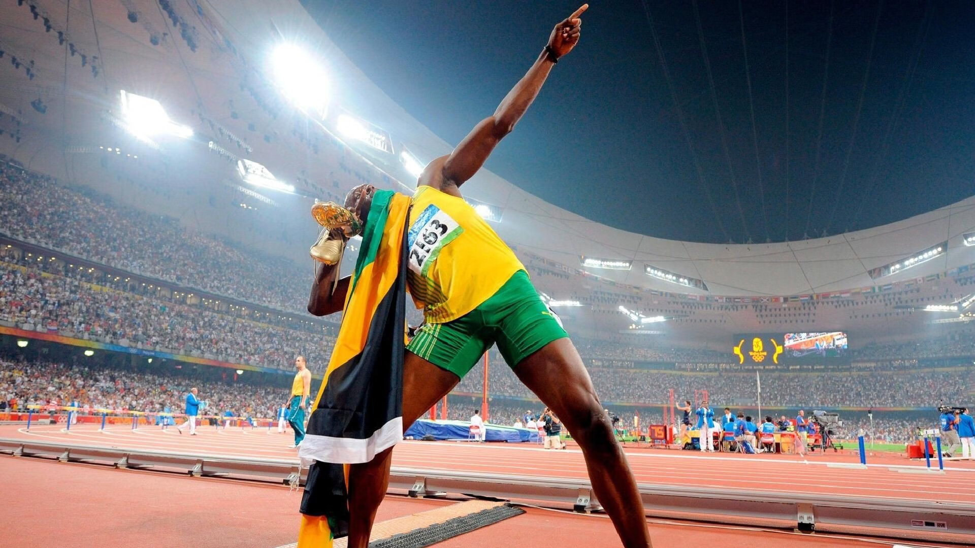 美加墨战火未燃,篮网已冲垮辽宁,一场跨越时空的体育预言