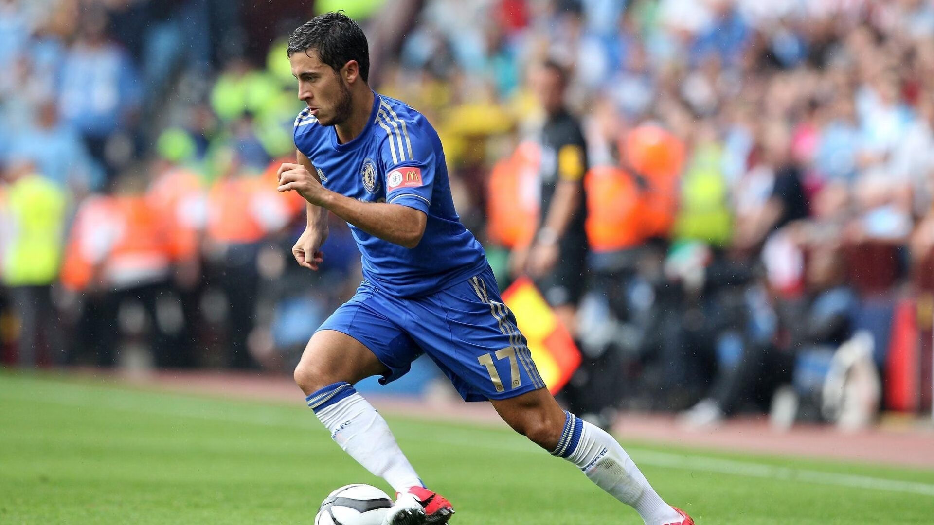 英超争冠之夜,加维成为全场焦点