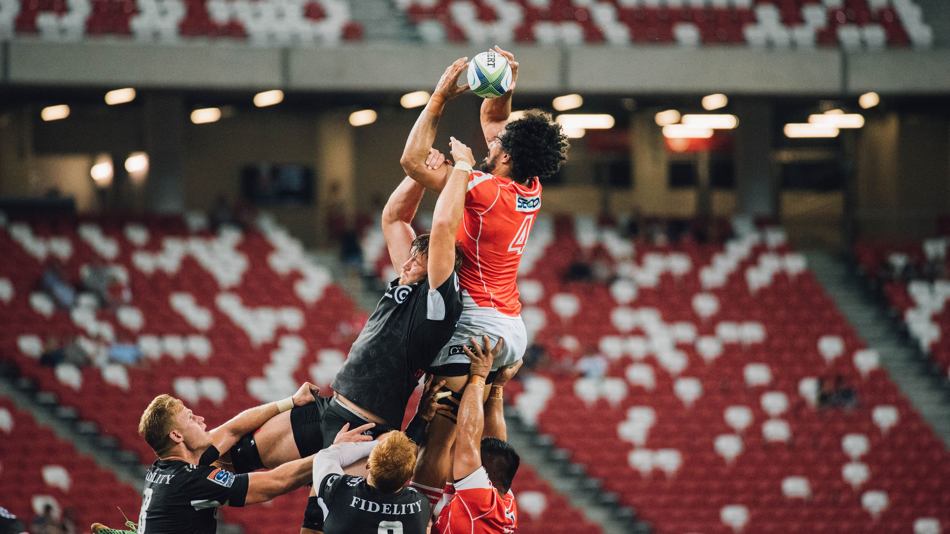 篮网对阵辽宁队，恩比德用一场压制级发挥，丈量着篮球世界的真实距离