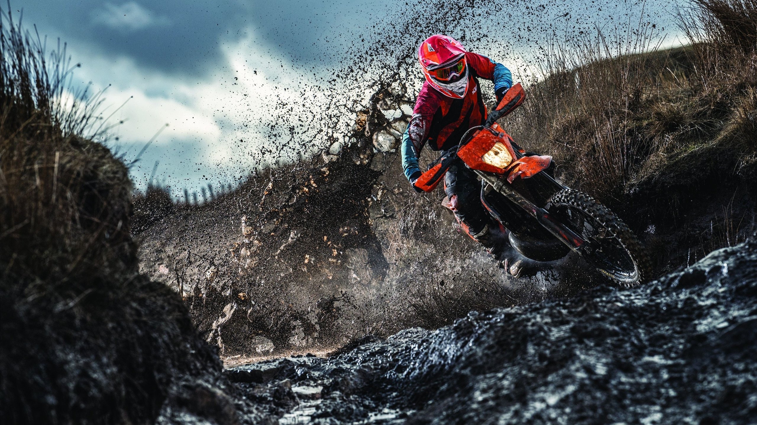 爱游戏娱乐-当F1引擎在巴林轰鸣，毕尔巴鄂的足球已击穿克罗地亚